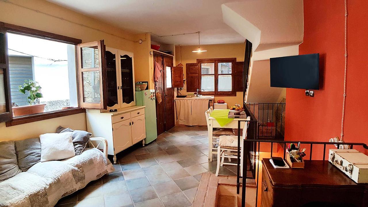 Casa Vacanza La Posadina Baunei Extérieur photo