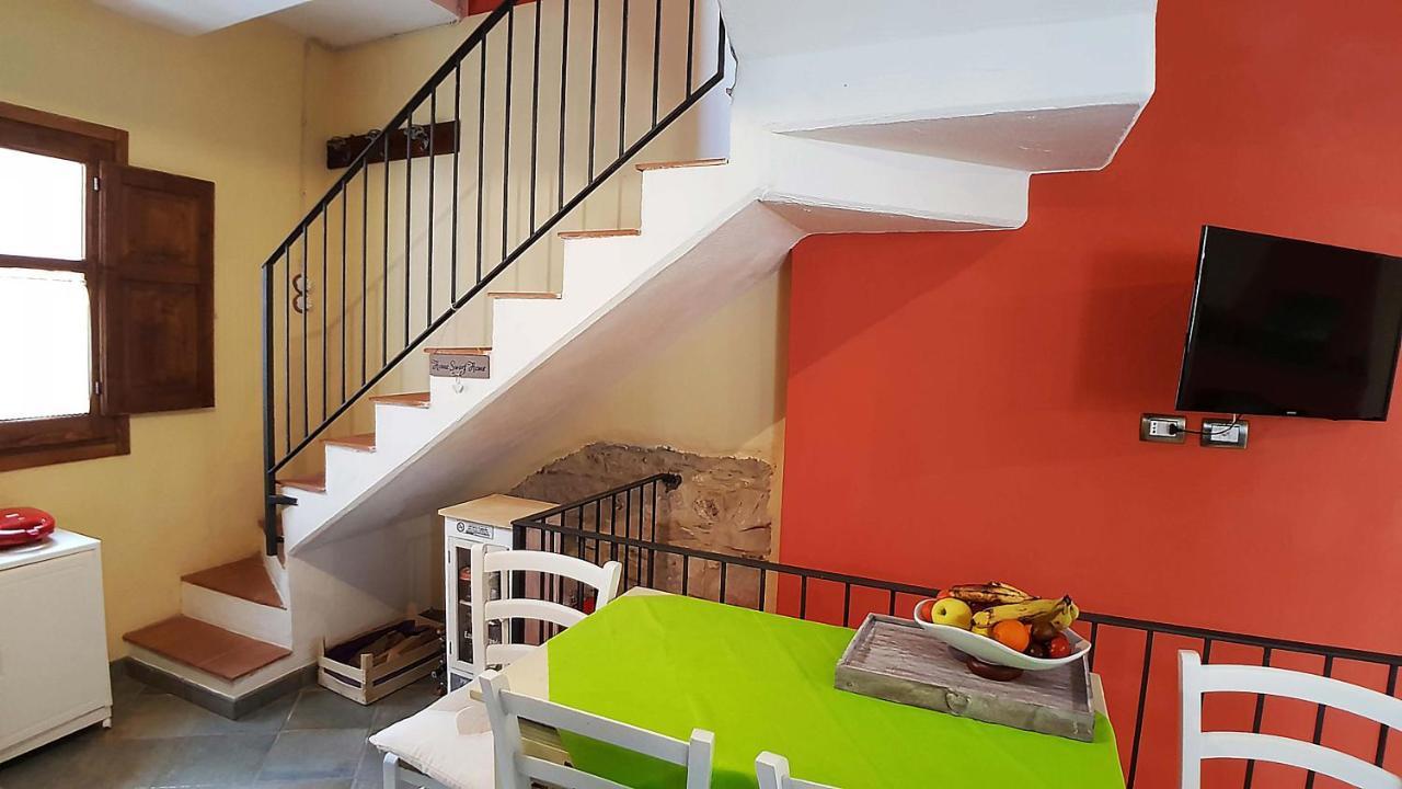 Casa Vacanza La Posadina Baunei Extérieur photo