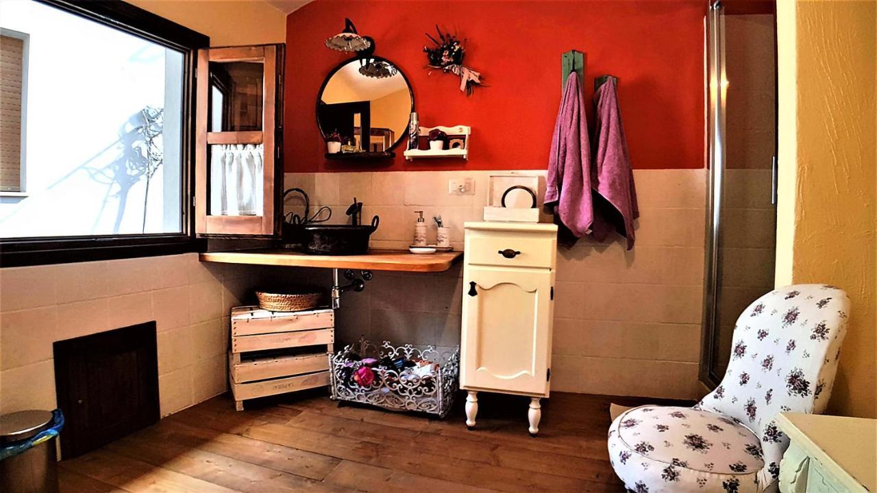 Casa Vacanza La Posadina Baunei Extérieur photo