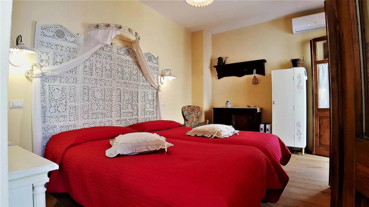 Casa Vacanza La Posadina Baunei Extérieur photo